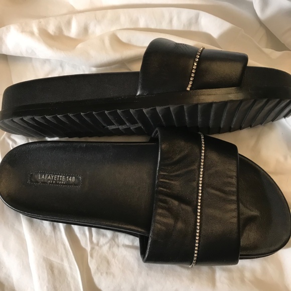 Lafayette 148 Sandals with crystals Size 8 - Picture 3 of 6